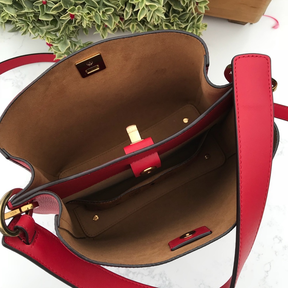 MCM NEW Milla Hobo Medium Bag - Picture 7 of 8